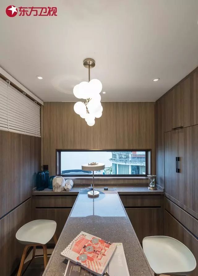 大师设计的湖景房,设计师设计两百平别墅