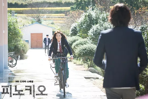 《匹诺曹》丨我们每天平均说谎25次？谈一场不说谎的恋爱吧