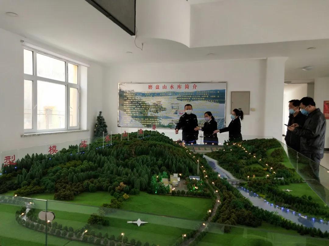 黑龙江亚布力镇公务员报考比例,2023年国家公务员招录报名人数