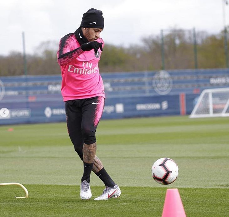 健身如何选动作,足球运动健身动作有哪些