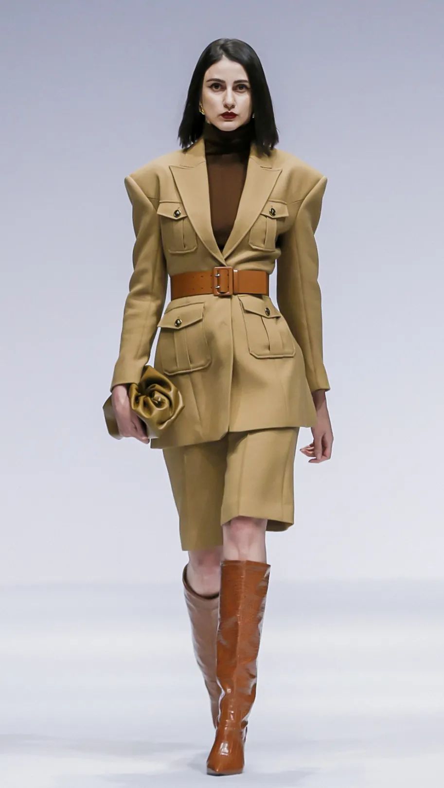 2021秋冬时尚单品,时尚2021秋冬时尚元素流行趋势