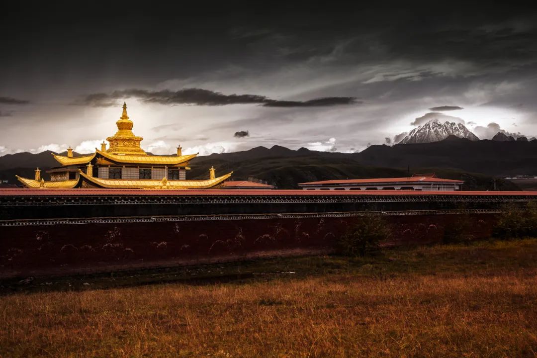 甘孜是个什么神奇的地方,甘孜的人间仙境