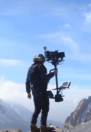 邓璐：野生女孩闯进丛林