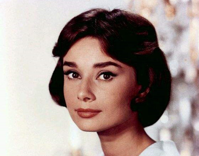 方脸女生氛围感穿搭,方脸女生如何发挥自己的魅力