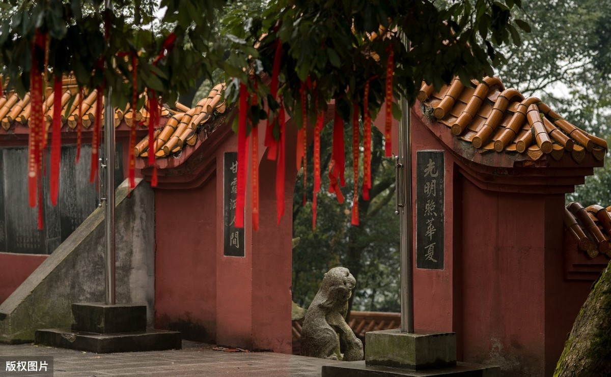 白痴皇帝司马衷：为何说出何不食肉糜的人，先皇还是让他登基了？