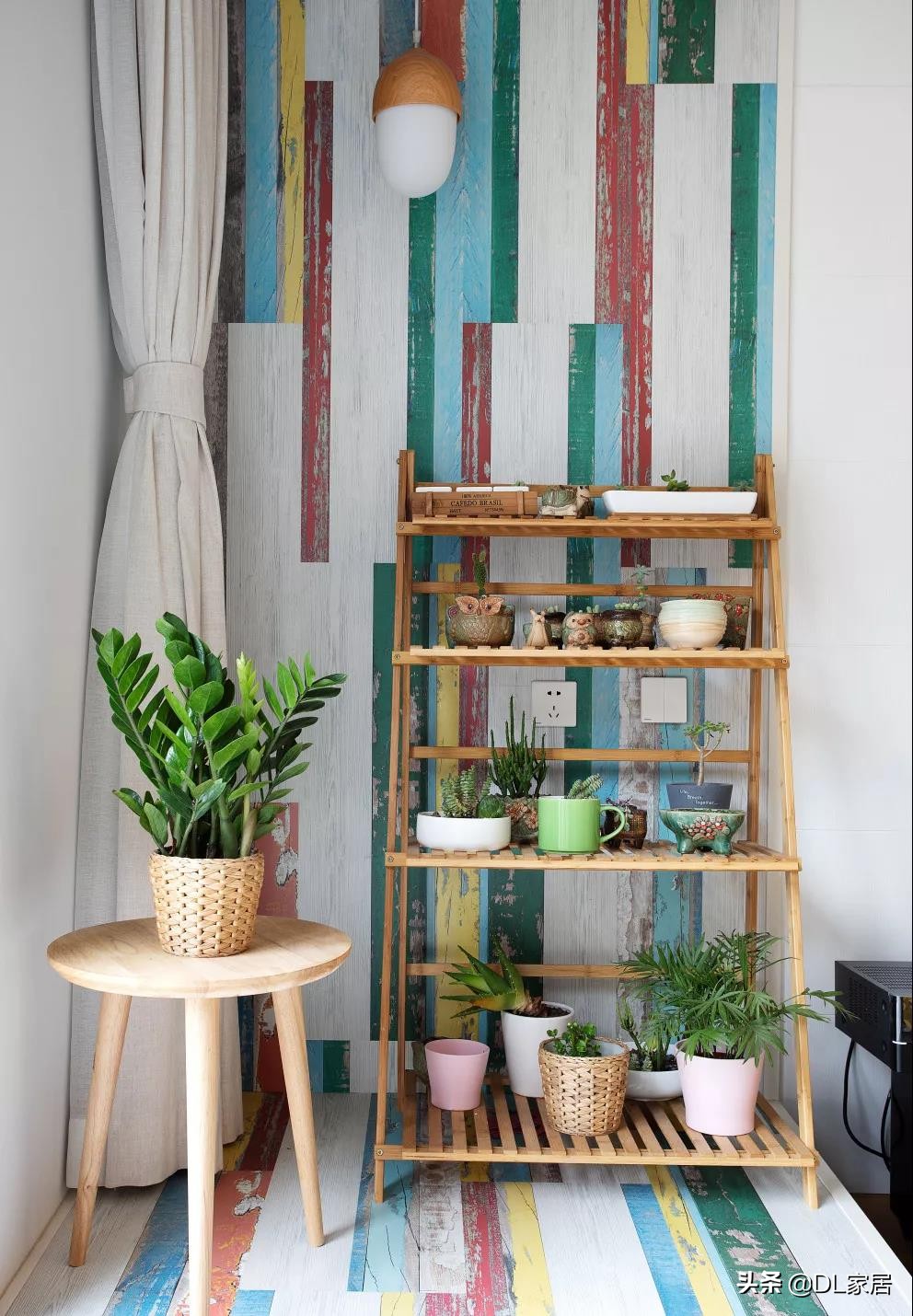 龙猫墙画效果图,雨天的龙猫墙绘