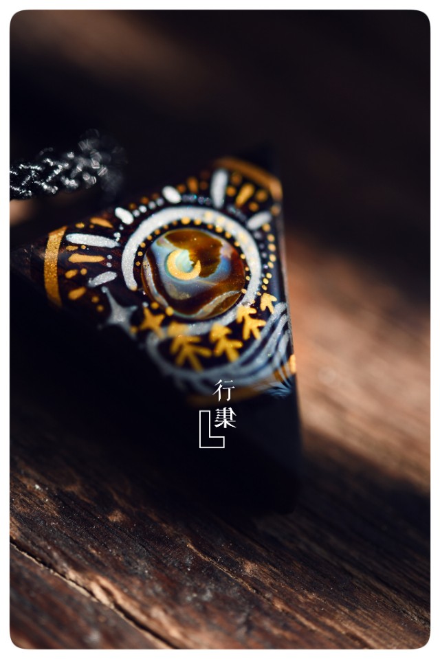 手工制作木质月牙吊坠,手工菱形吊坠的制作方法