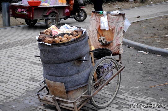 旧蓉城的市声（崔显昌）