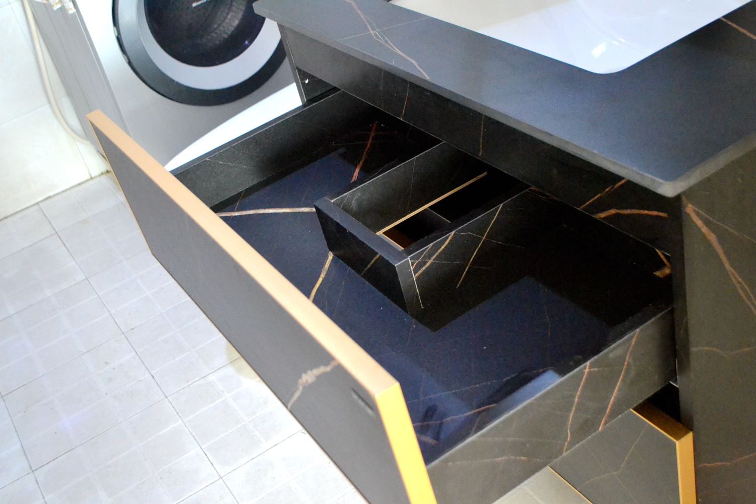 又在交智商税？选错浴室柜，入住才发现各种坑！入手希箭谈谈感受