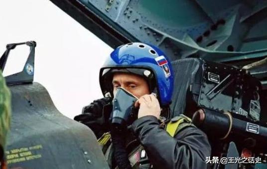 和德国纳粹不共戴天的俄罗斯，为什么有“光头纳粹”?