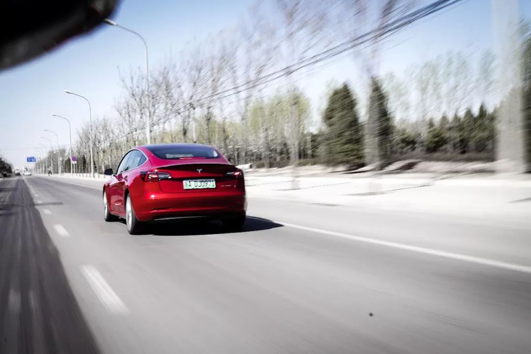 特斯拉最先进的车型是哪款,特斯拉models2021款plaid版