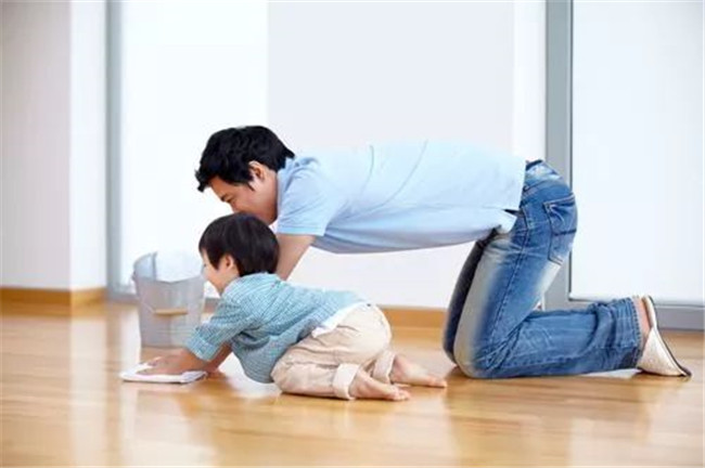 家里凌乱养不出息的孩子怎么办,房间很凌乱的人没有出息