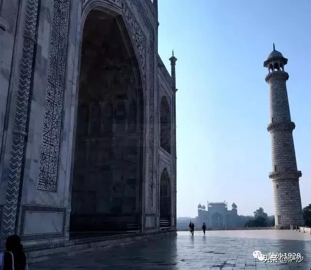 阿格拉红堡泰姬陵,阿格拉红堡和泰姬陵