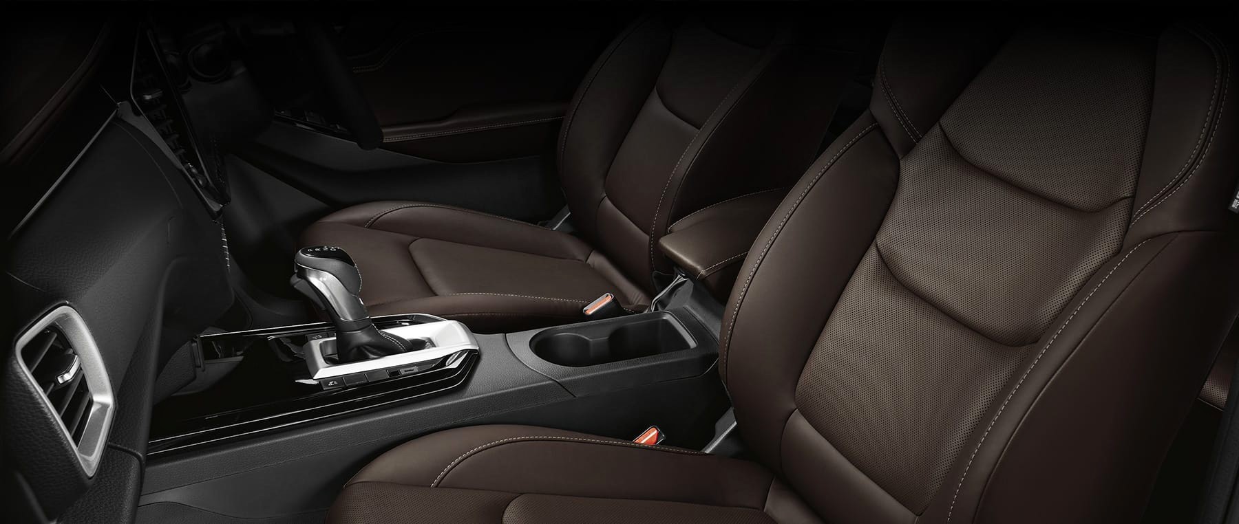 牧游侠2022款柴油版发动机升级,d-max和牧游侠三大件一样吗