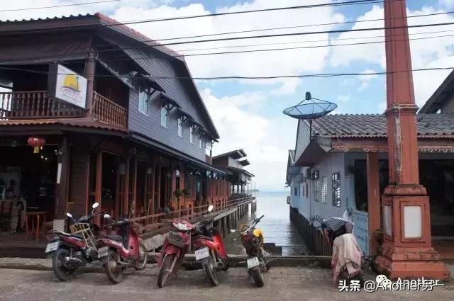 泰国普吉岛甲米具体的位置,泰国导游