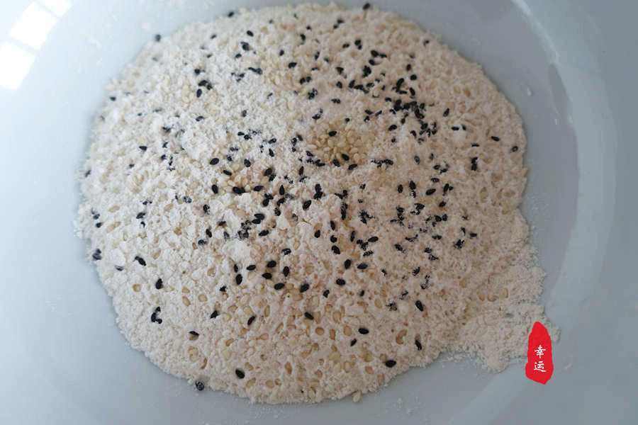 纯手工煎饼又薄又脆好吃,家庭版薄脆煎饼