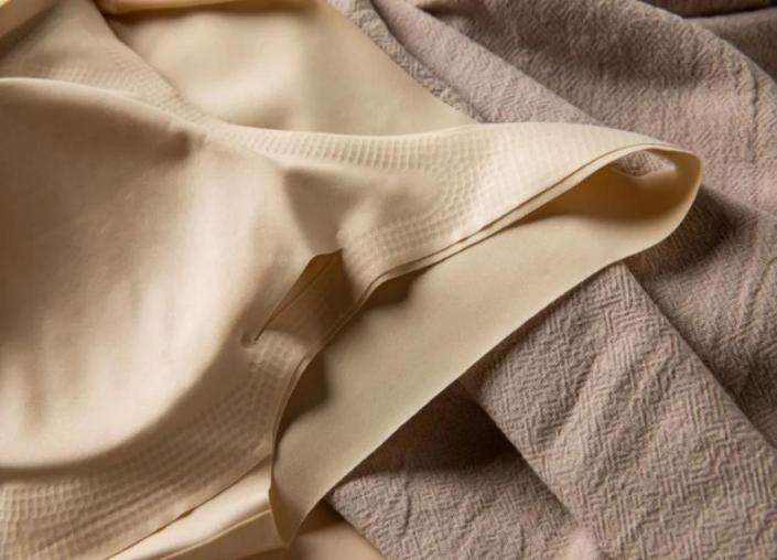 无痕内衣和调整型内衣,无钢圈内衣才是最健康的内衣