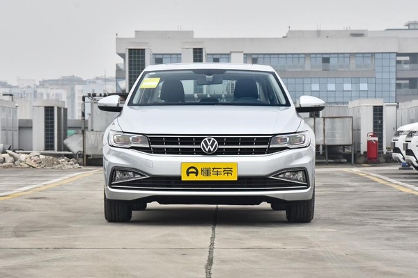 空间大动力好舒适性好的轿车推荐,宝来2023款1.5l自动畅行限量版动力