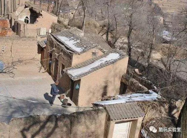 贪玩蓝月真实现状,贪玩蓝月是谁抓的