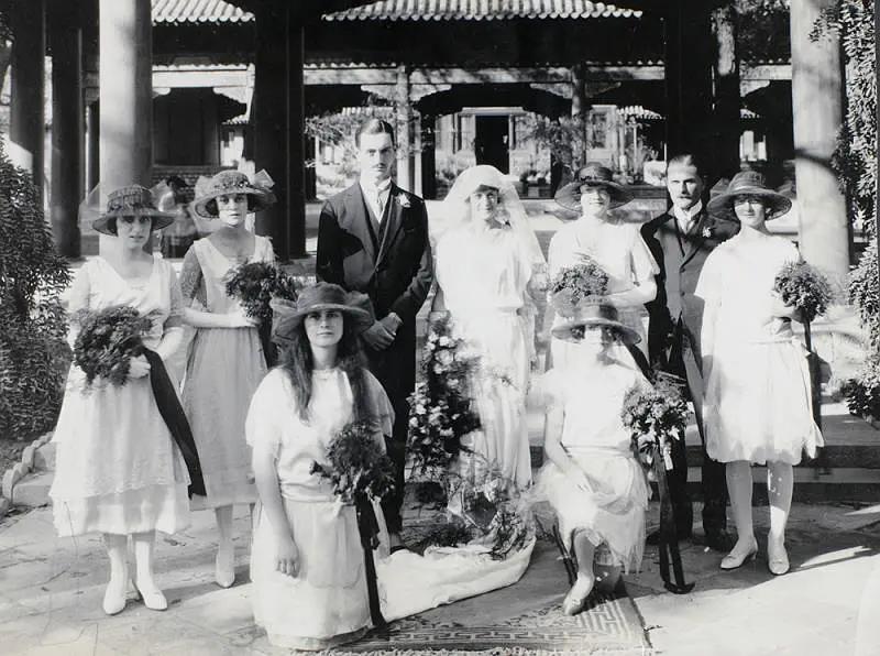 婚纱照民国风军阀婚纱,千年前的婚纱能有多惊艳