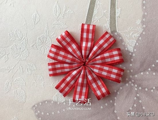 简单小清新丝带花朵发饰diy,安徽丝带手工小花朵装饰胸花教程