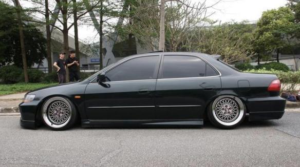 一万块买辆北斗星,一万块钱左右的昌河铃木北斗星