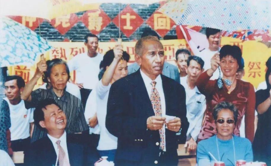 绁栫睄鍦ㄤ腑鍥界殑澶栧浗鏀胯鍥剧墖,绁栫睄鍦ㄤ腑鍥界殑澶栧浗鏀胯