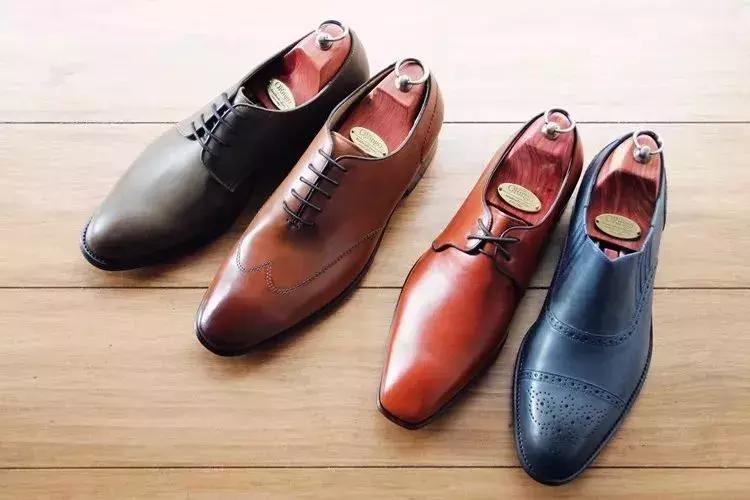 怎么才能让鞋子干燥不臭,如何使鞋子保持干燥