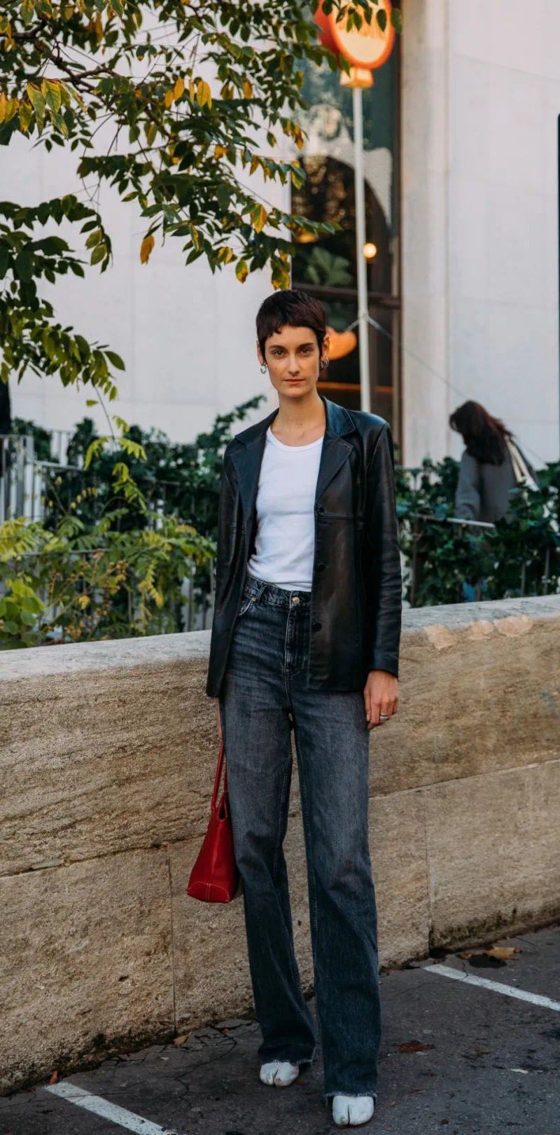 女t恤怎么穿才好看,女生一定要知道的t恤搭配技巧