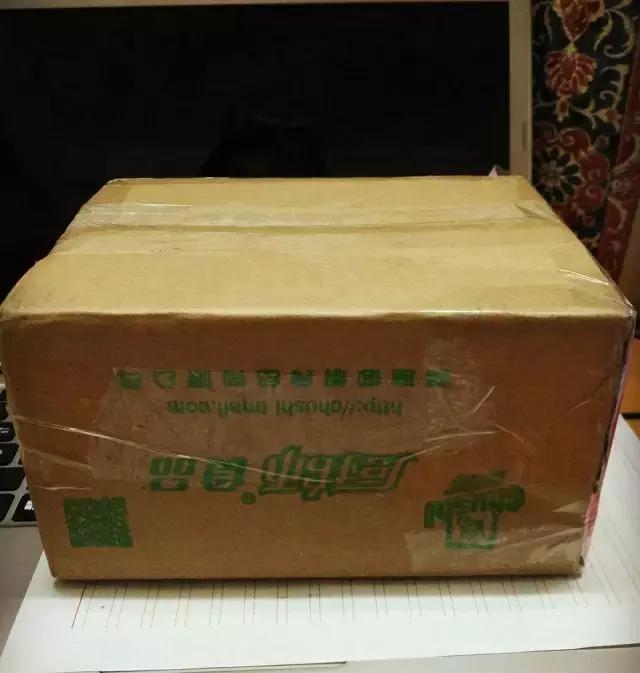双11快递盒使用方法,双11竟然堆了这么多包裹