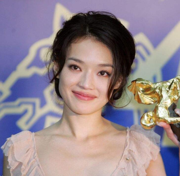 网红脸适合什么刘海,精致网红脸适合怎样的刘海