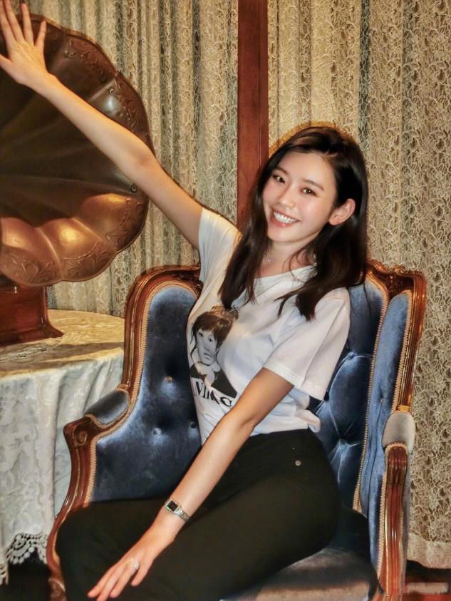 眼睛迷人有气质的女人,有这四个特征的女人