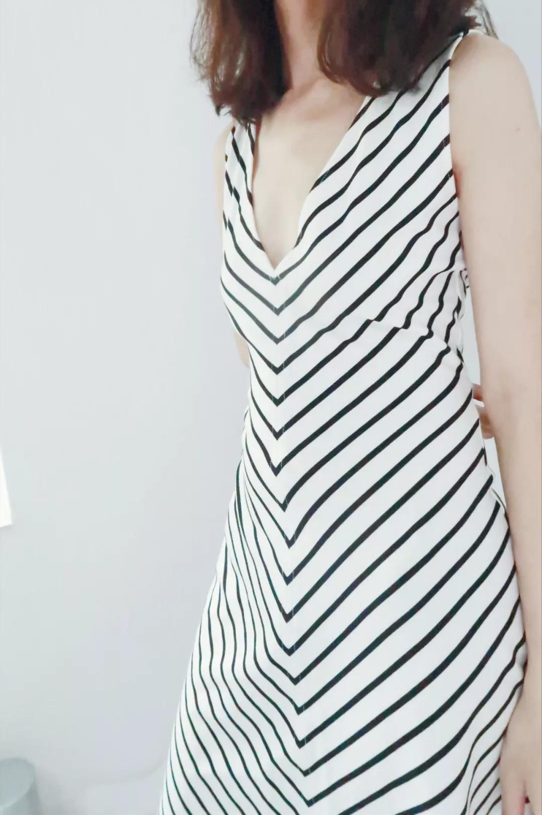 经典青色西装套裙秋冬穿搭,秋冬黑色西装连衣裙穿搭技巧