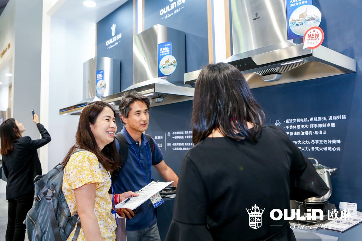 欧琳携“魔净厨房”新产品、“全能空间定制”新理念，闪耀厨卫展