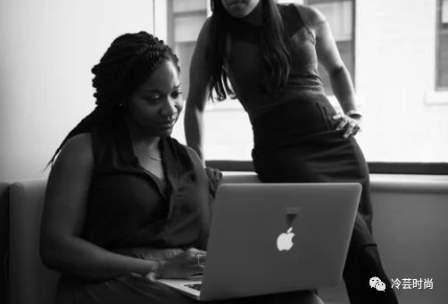 后疫情时代新兴什么,后疫情时代的时尚行业