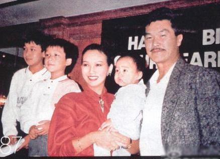 “最美白娘子”赵雅芝的前尘往事