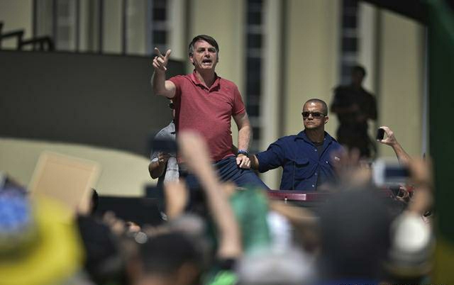 巴西总统称新冠为小感冒,巴西总统对防疫的态度