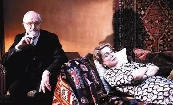 筑爱×就是心理丨精神分析之自由联想