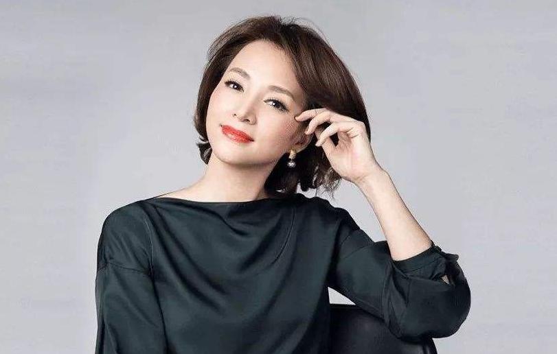 央视一姐董卿成名史,董卿从无名小卒到央视一姐