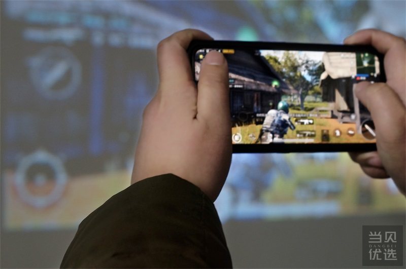 不用羡慕苹果的AirPlay,安卓的Miracast也好用——天猫魔投测评