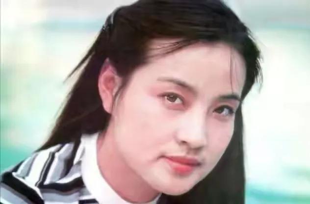 金星秀刘晓庆陈国军姜文,刘晓庆出轨姜文是哪一年