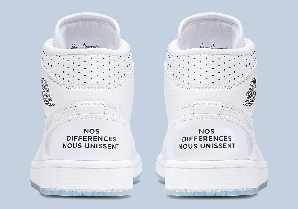 AJ1的新款口号“没有差异,只有团结”传递着团结的信息