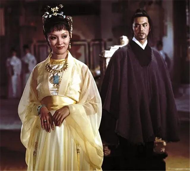 为什么只有楚原能拍古龙,楚原导演的古龙电影大全