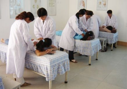 为什么做中医理疗师,学中医推拿入行第三年的心酸