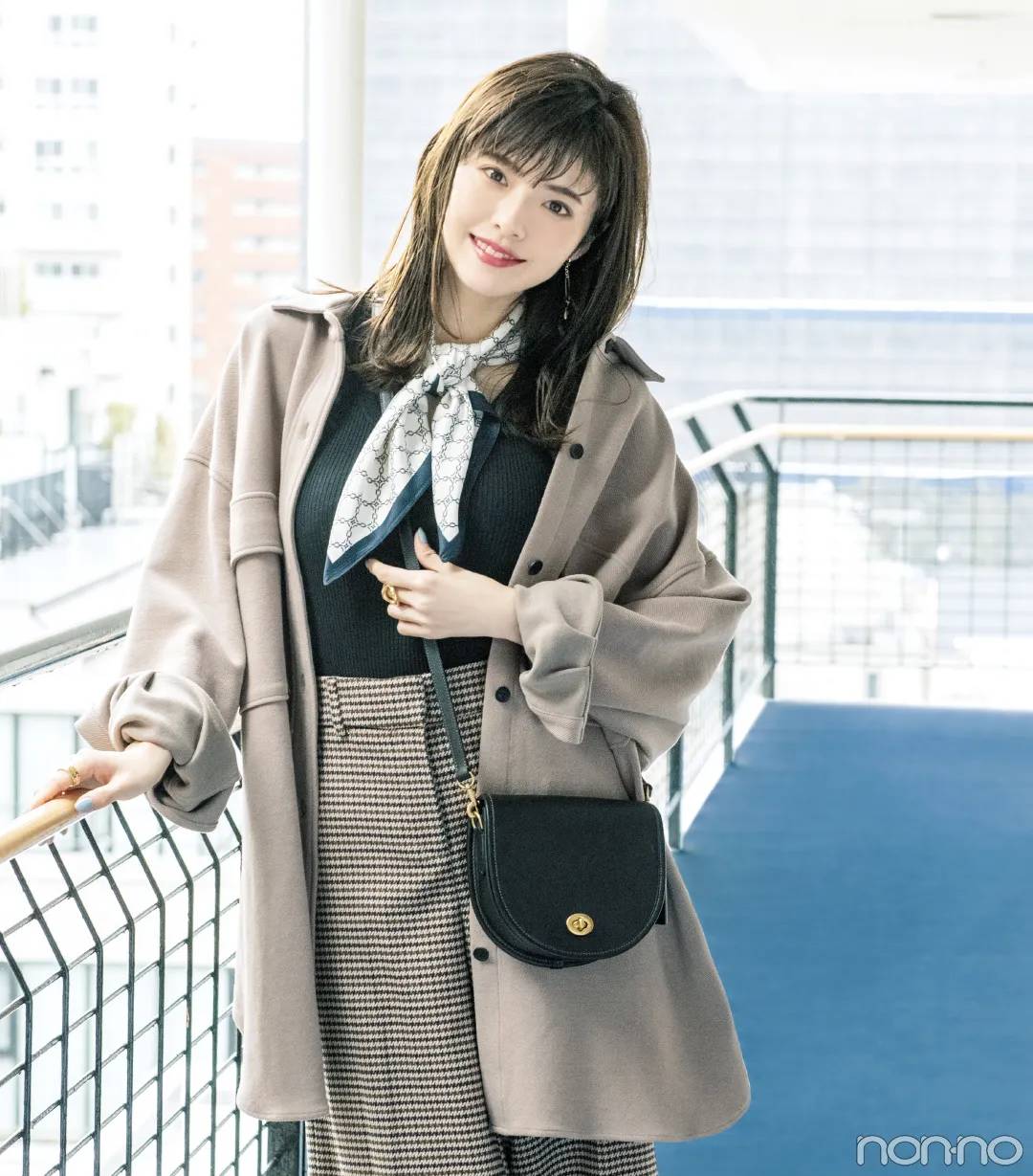 夏款最新流行款包包,高档包时尚百搭包包