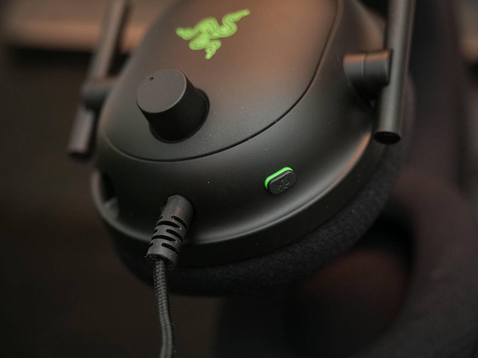 雷蛇razer旋风黑鲨v2x黑色国行,雷蛇旋风黑鲨v2专业款