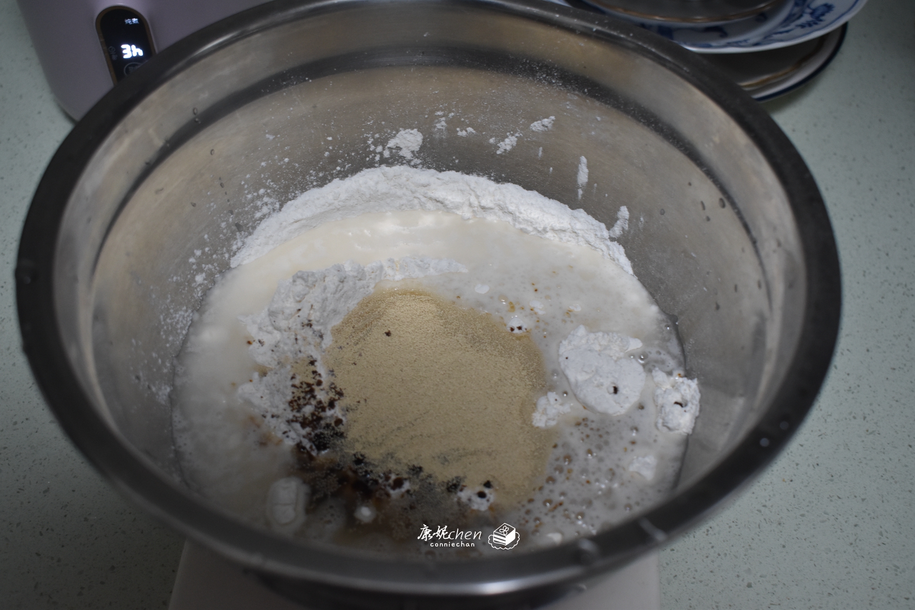 发面饼最懒人做法不用擀面不用烙,手不沾面发面饼的家常做法诀窍