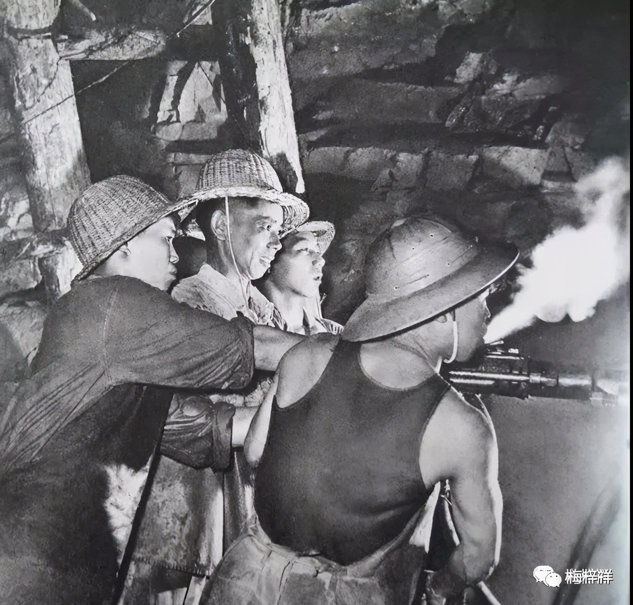 我们开掘的隧道：成昆铁路，作者：梅梓祥