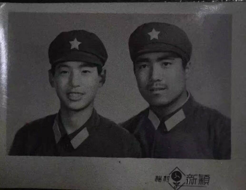 一九六师一零六医院的上空，永远飘扬着战友兄弟情