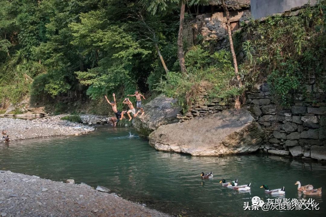 摄影人与自然和谐共生,摄影人像一生有爱